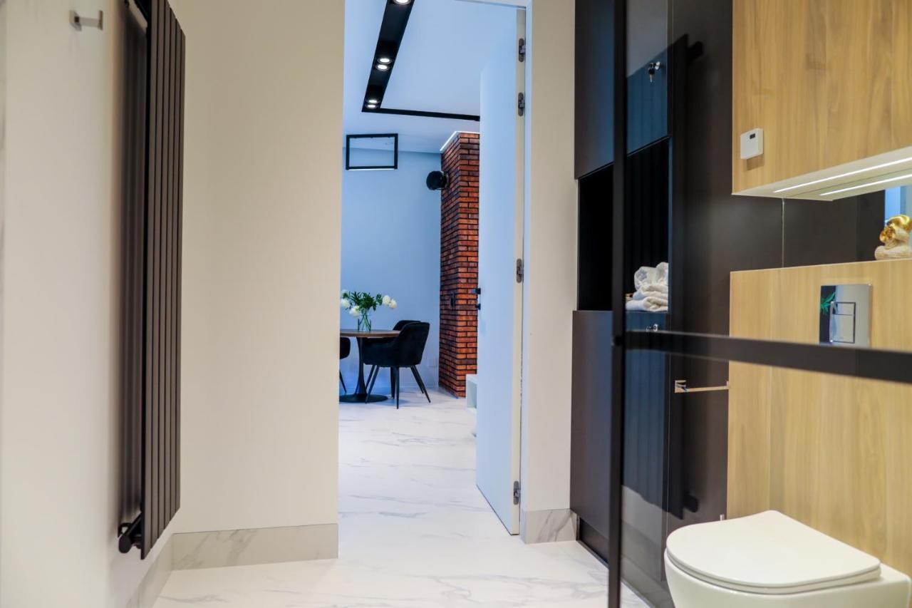 Apartament Ksiezycowy Z Jacuzzi Nowy Sącz Exterior foto